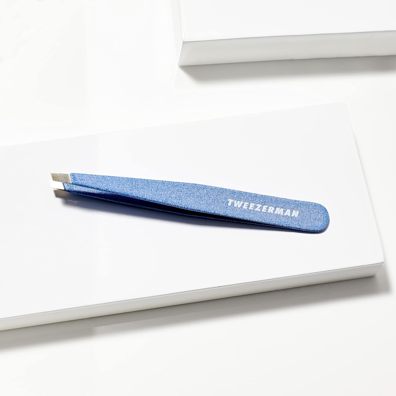 Pinça De Sobrancelhas Tweezerman  Azul Granito 9,5cm
